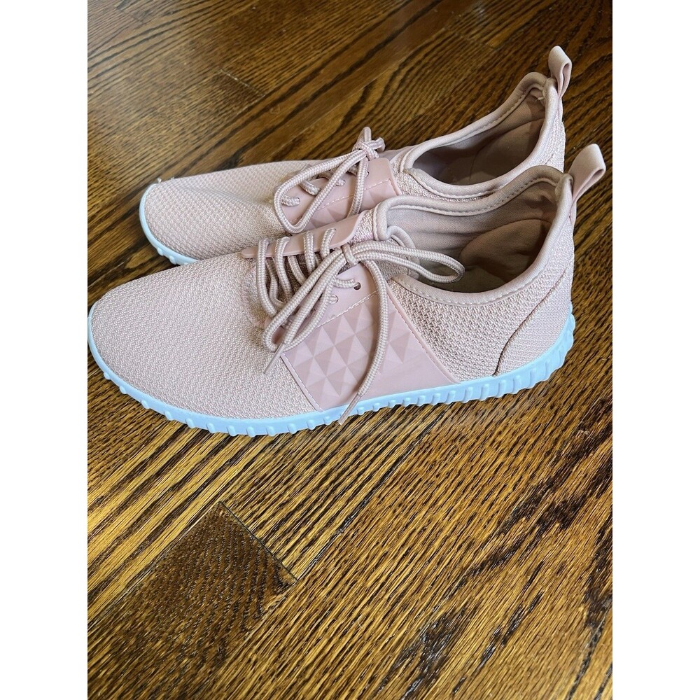 Twisted Womens Stretch Light Pink Knit Running Sneakers Tennis Shoes Size 8.5